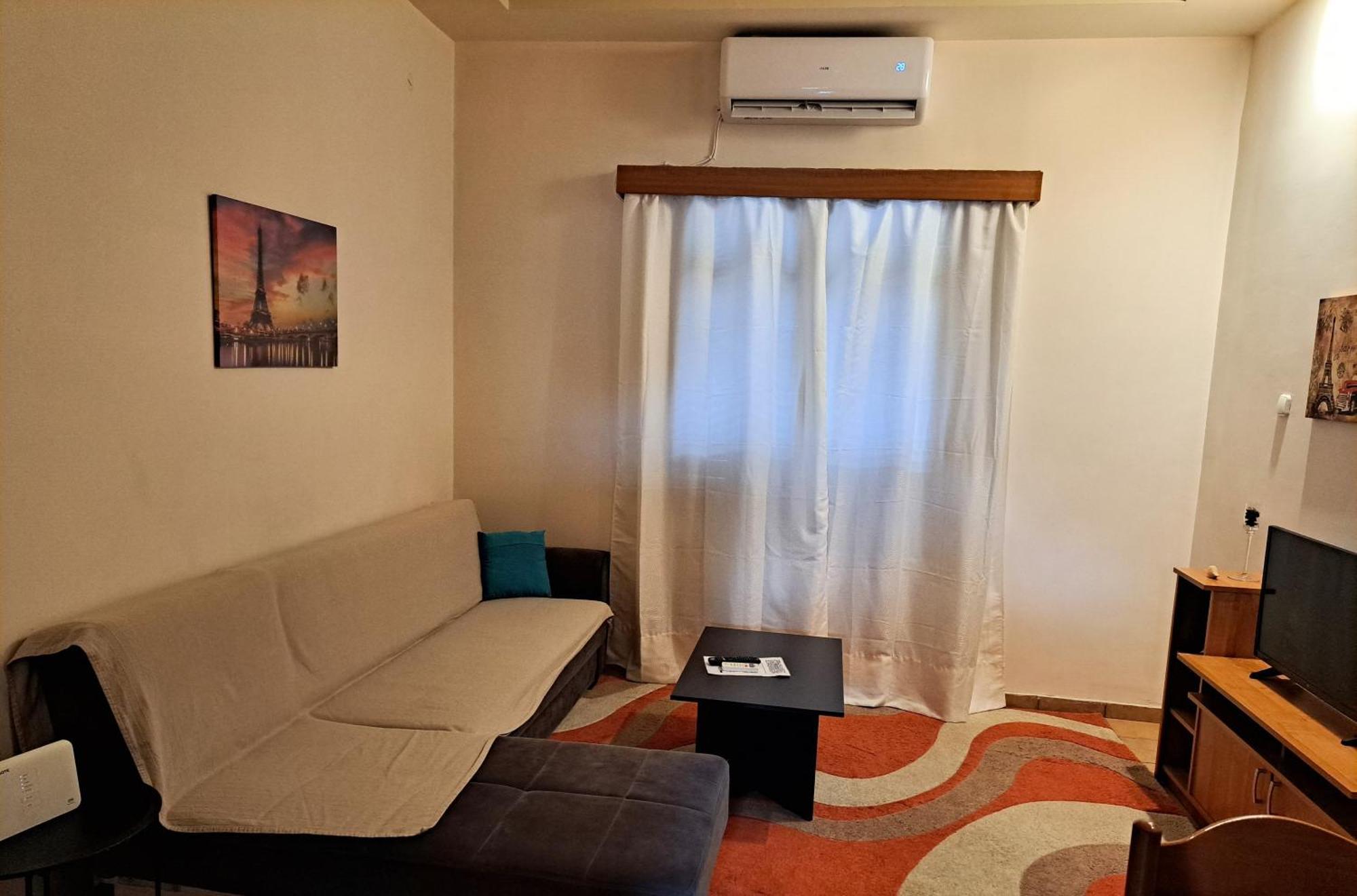 House With Yard Subway 5Min Walk Apartment Athens Ngoại thất bức ảnh