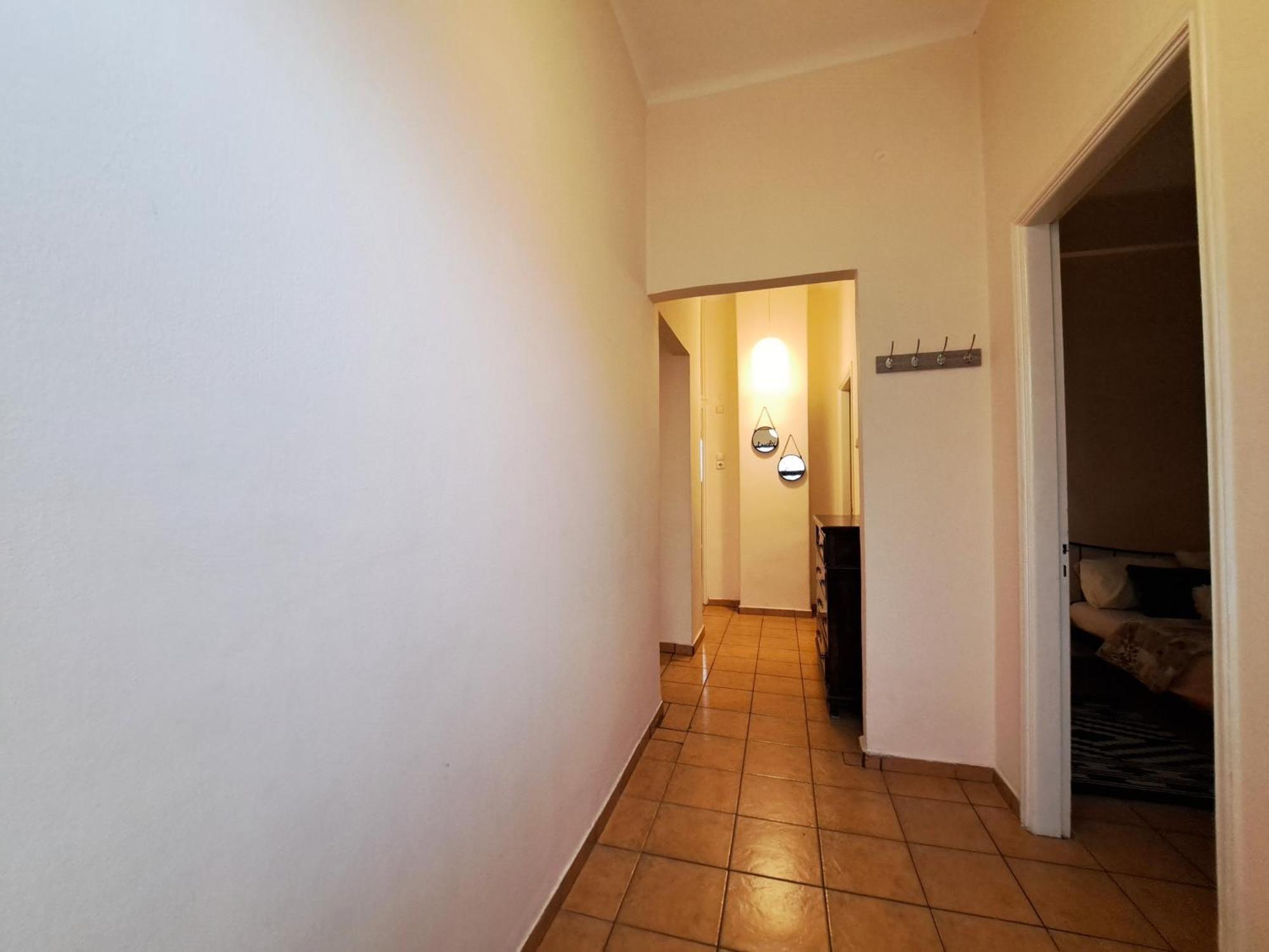House With Yard Subway 5Min Walk Apartment Athens Ngoại thất bức ảnh
