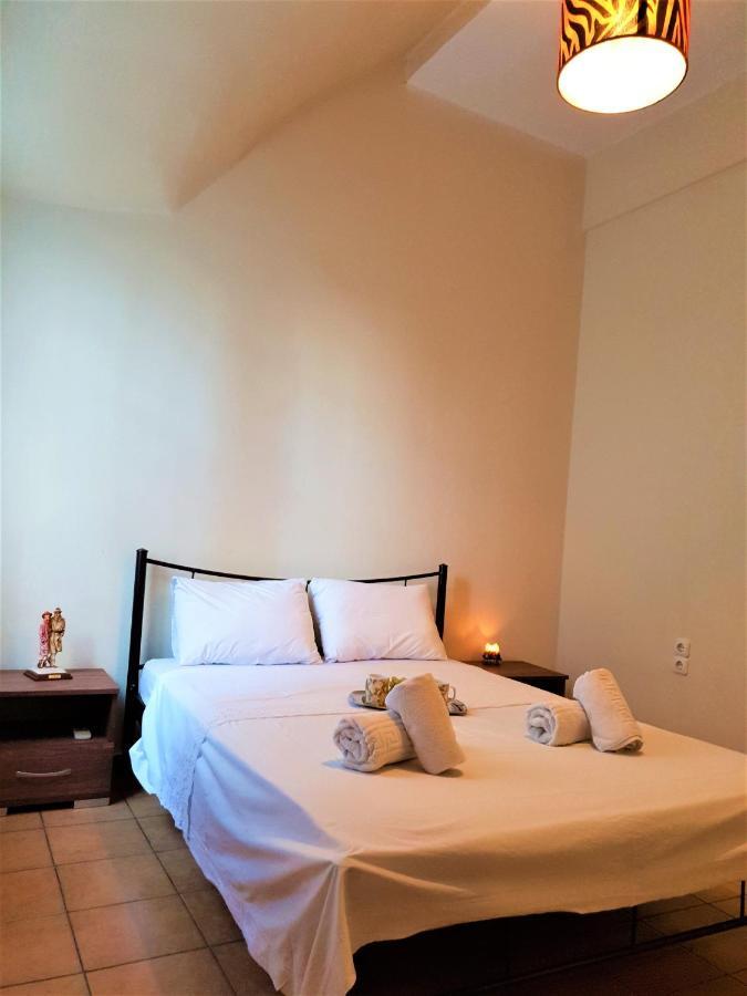 House With Yard Subway 5Min Walk Apartment Athens Ngoại thất bức ảnh