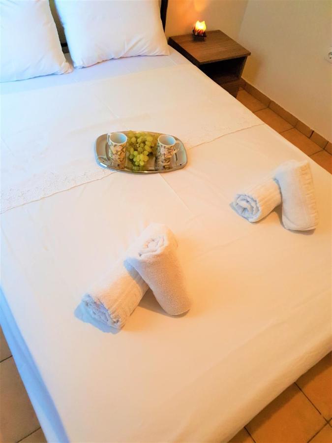 House With Yard Subway 5Min Walk Apartment Athens Ngoại thất bức ảnh