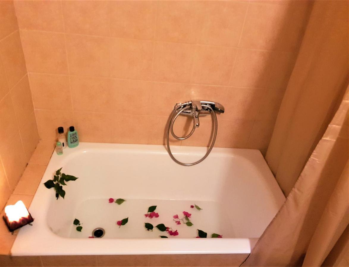 House With Yard Subway 5Min Walk Apartment Athens Ngoại thất bức ảnh