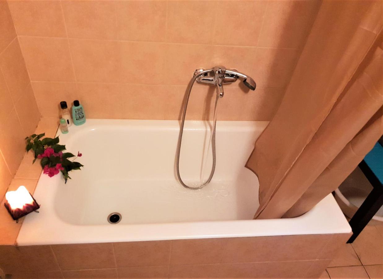 House With Yard Subway 5Min Walk Apartment Athens Ngoại thất bức ảnh